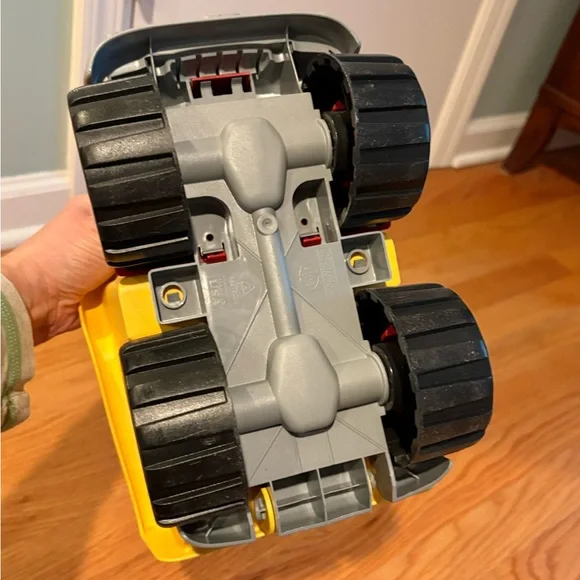 Green Toys Dump Truck - Picture 4 of 4